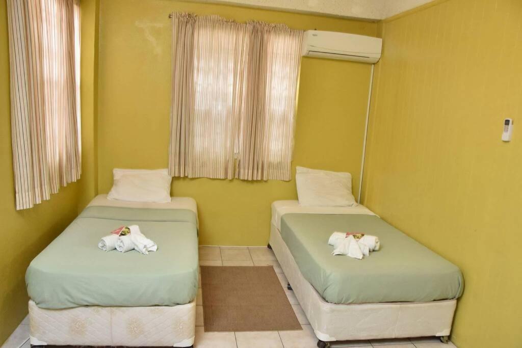 Aanola Villas Castries Exterior photo