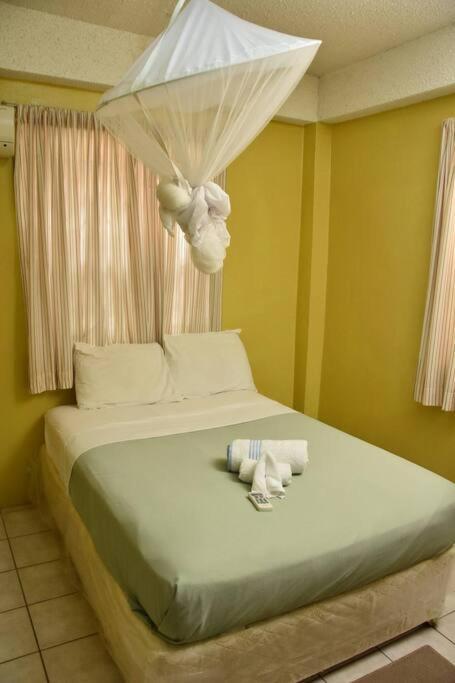 Aanola Villas Castries Exterior photo
