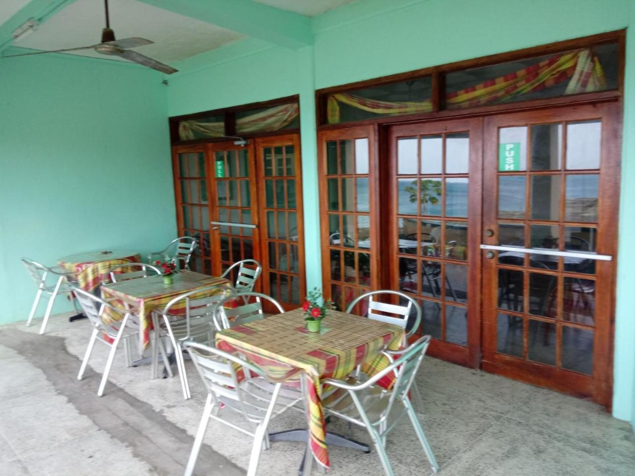 Aanola Villas Castries Exterior photo